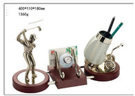 Wooded Base Golf Trophy Cup Đa chức năng với Hộp đựng bút &amp;amp; Đồng hồ